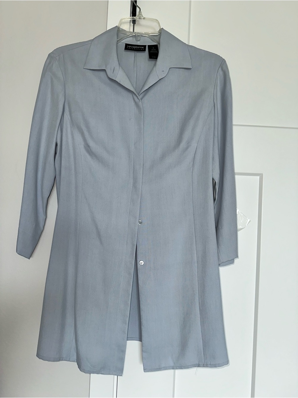 Liz Claiborne Light Blue Button Down Shirt Blouse size 6